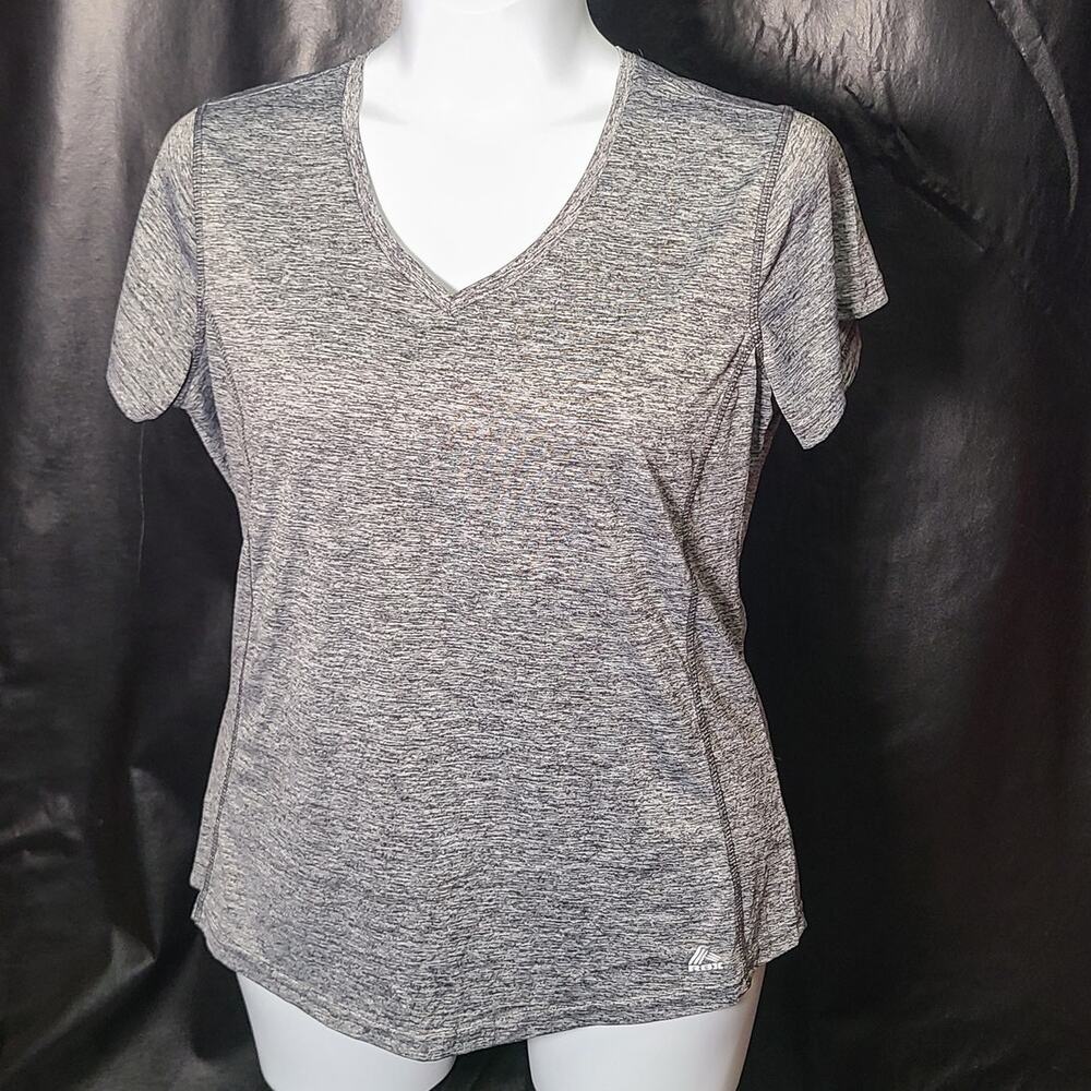 RBX grey. v-neck, fitness T-shirt size large